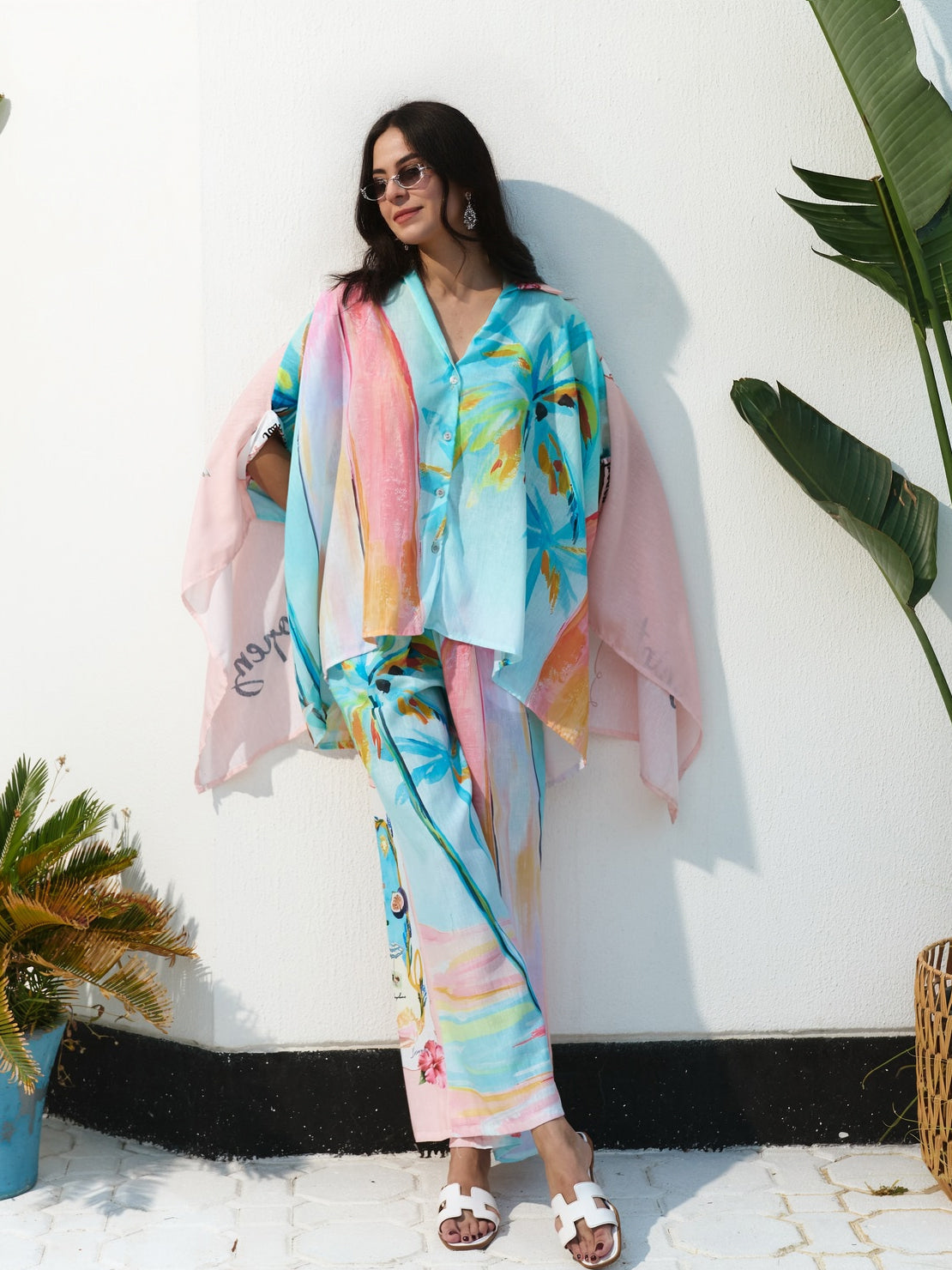 Unique oil painting coconut tree print bat sleeve shirt