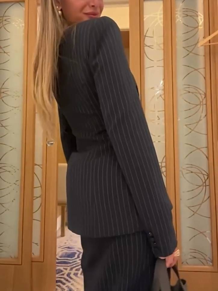 Striped Slim Fit Blazer And Skirt Suit-Skirt