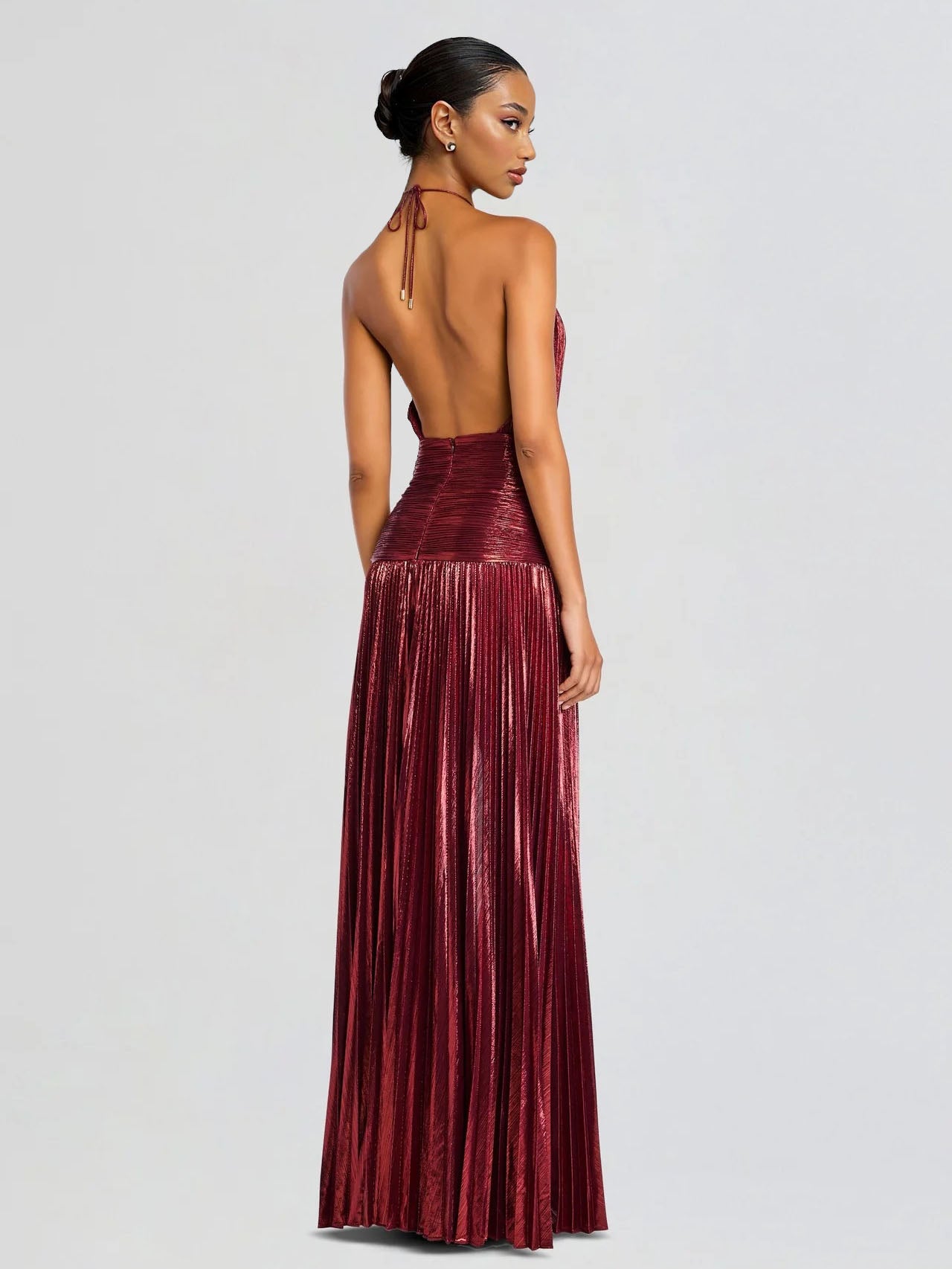 Elegant Metallic Pleated Halter Neck Maxi Dress