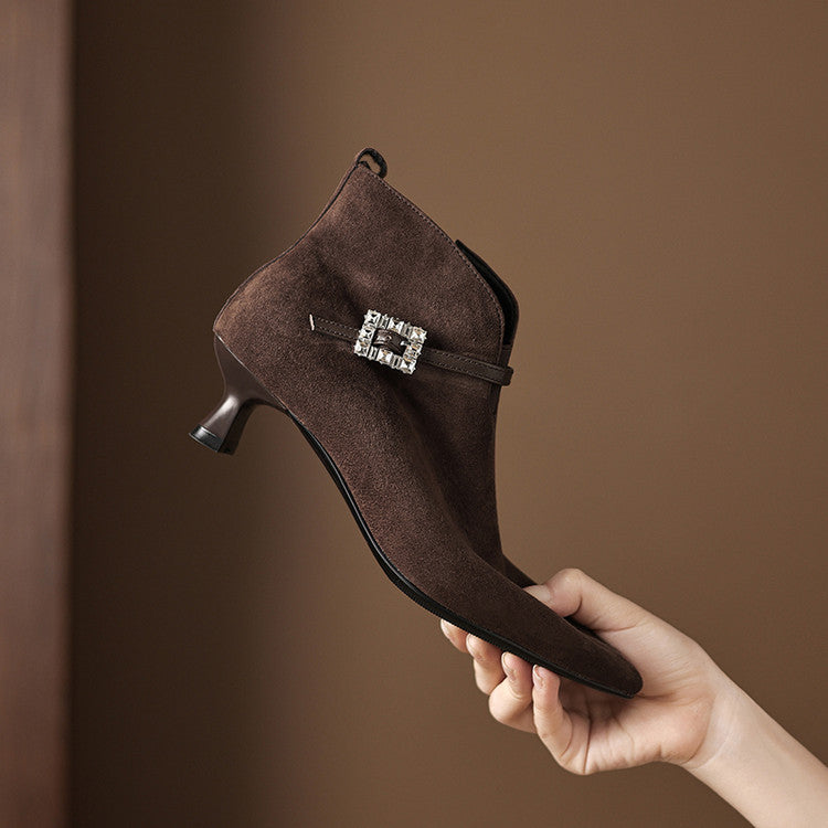 Retro sheep flip mid-heel and bare boots women's boots 2025 autumn and winter new pointed fashion rhinestone buckle thick heel large size short boots