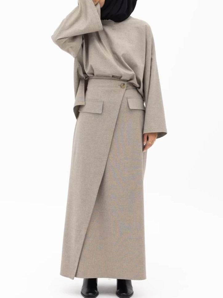 Minimalist Long Sleeve Top And Skirt Set