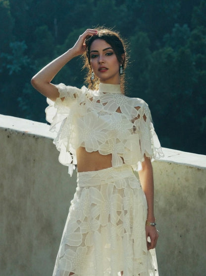 Elegant High Collar Embroidered Lace Short Shirt