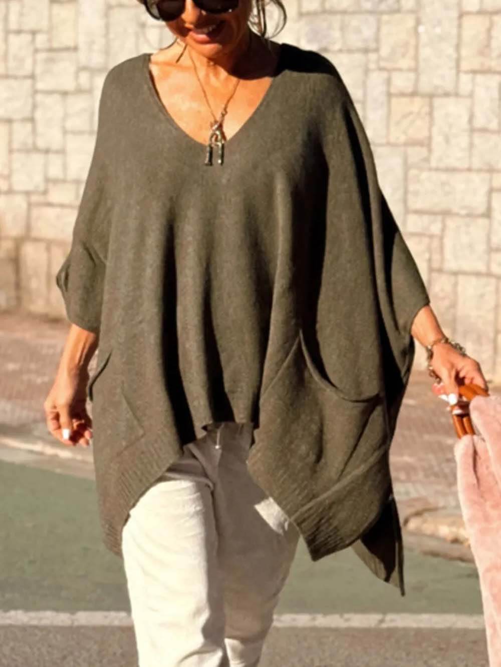 Classic Fashion V-neck Loose Pocket Mid-length Knitted Sweater