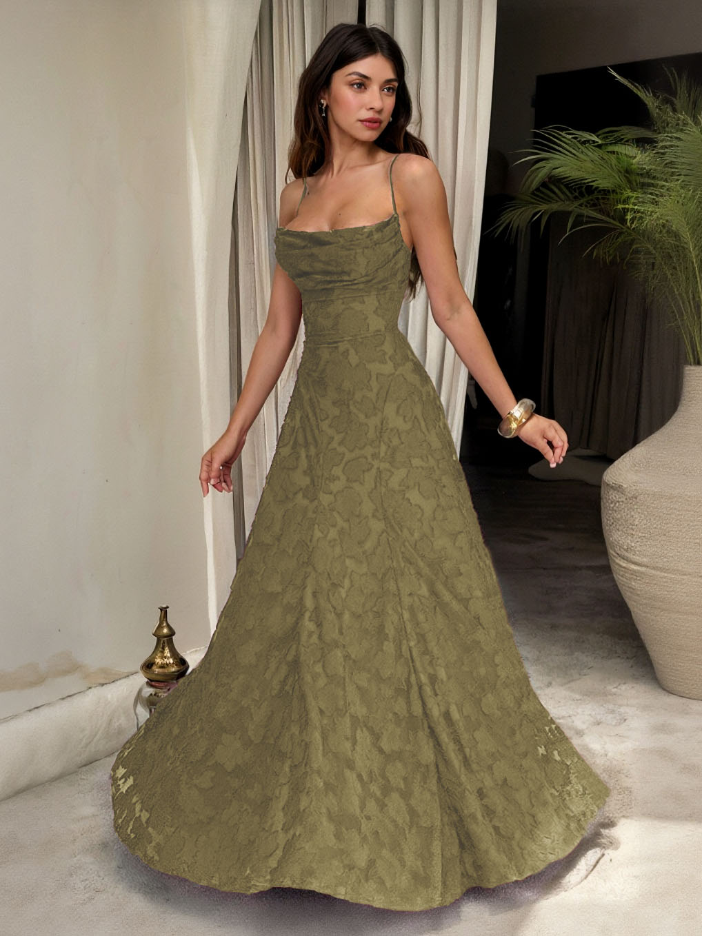 Elegant Floral Lace Spaghetti Strap Maxi Dress