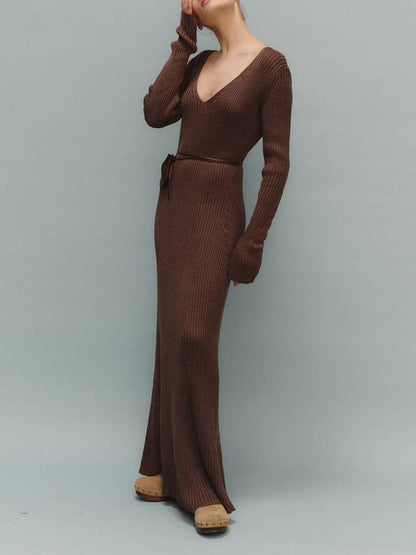 Minimalist Long Sleeve Knitted Maxi Dress