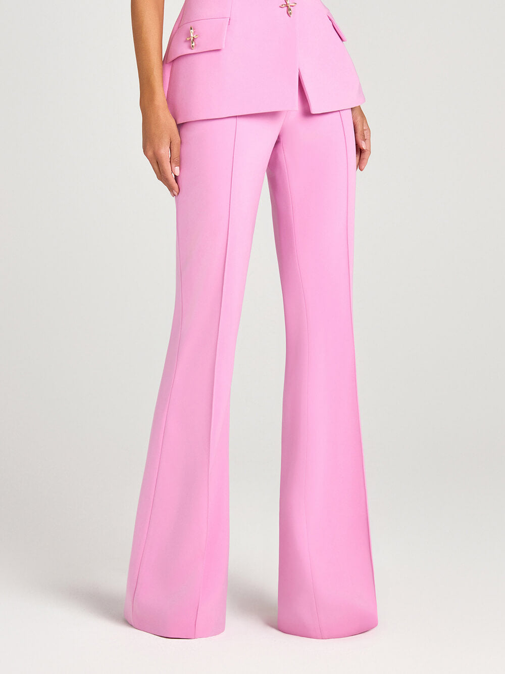 Exquisite Metal Cross Snap Button Sweetheart Neckline Tank Top