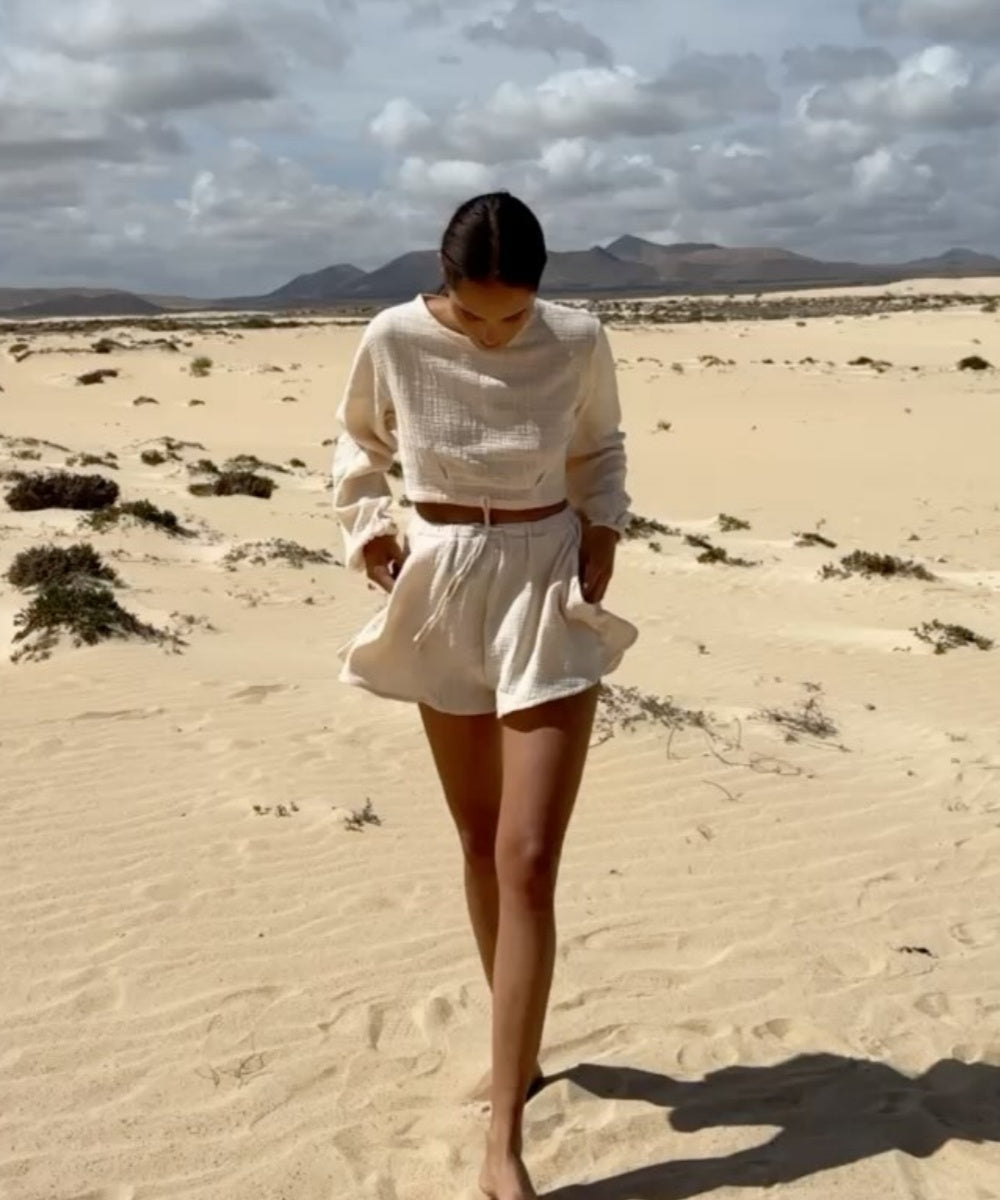 Comfort Holiday Linen Two-piece Set