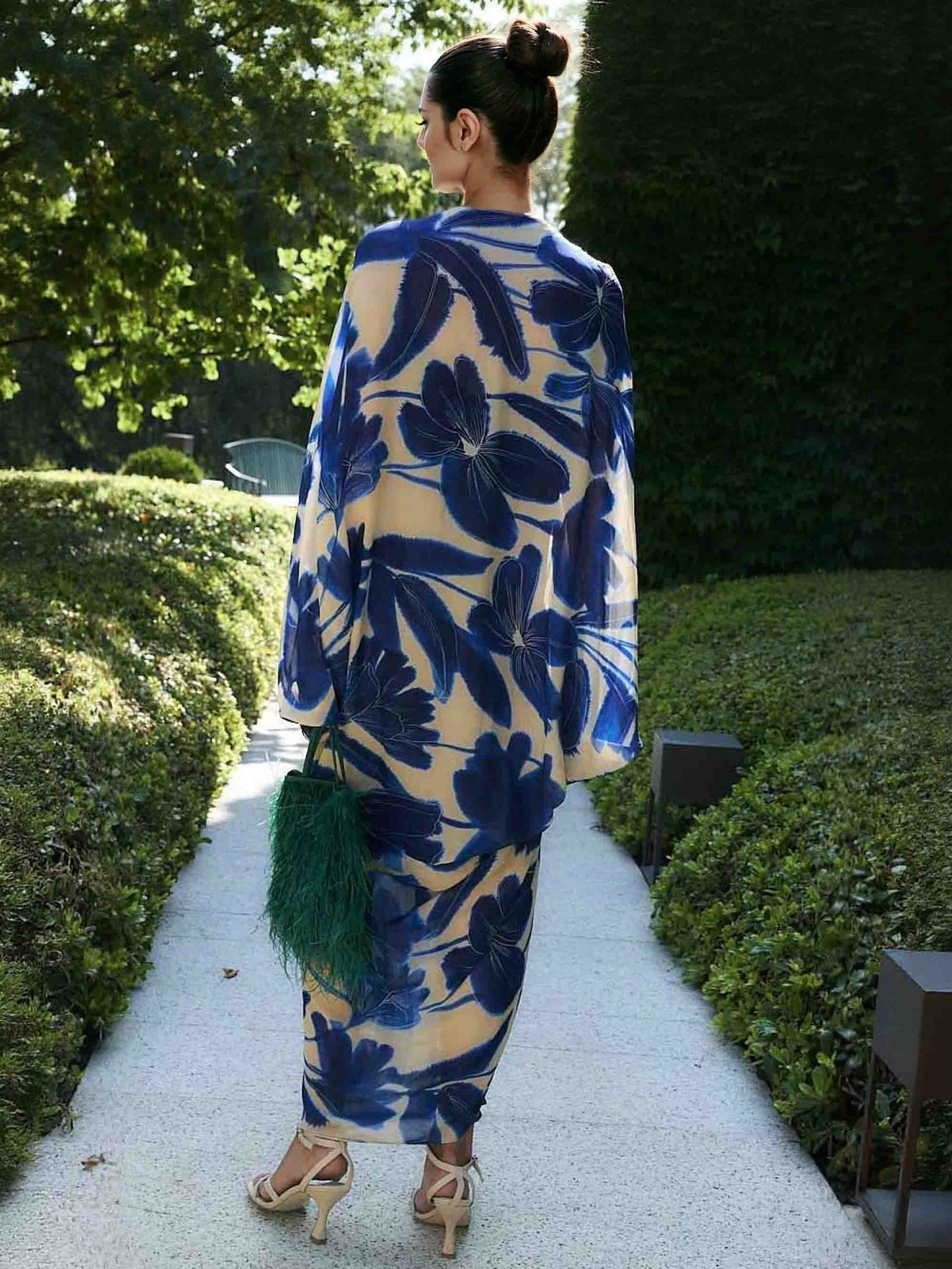 Elegant Oversized Floral Print Batwing Sleeve Chiffon Maxi Dress