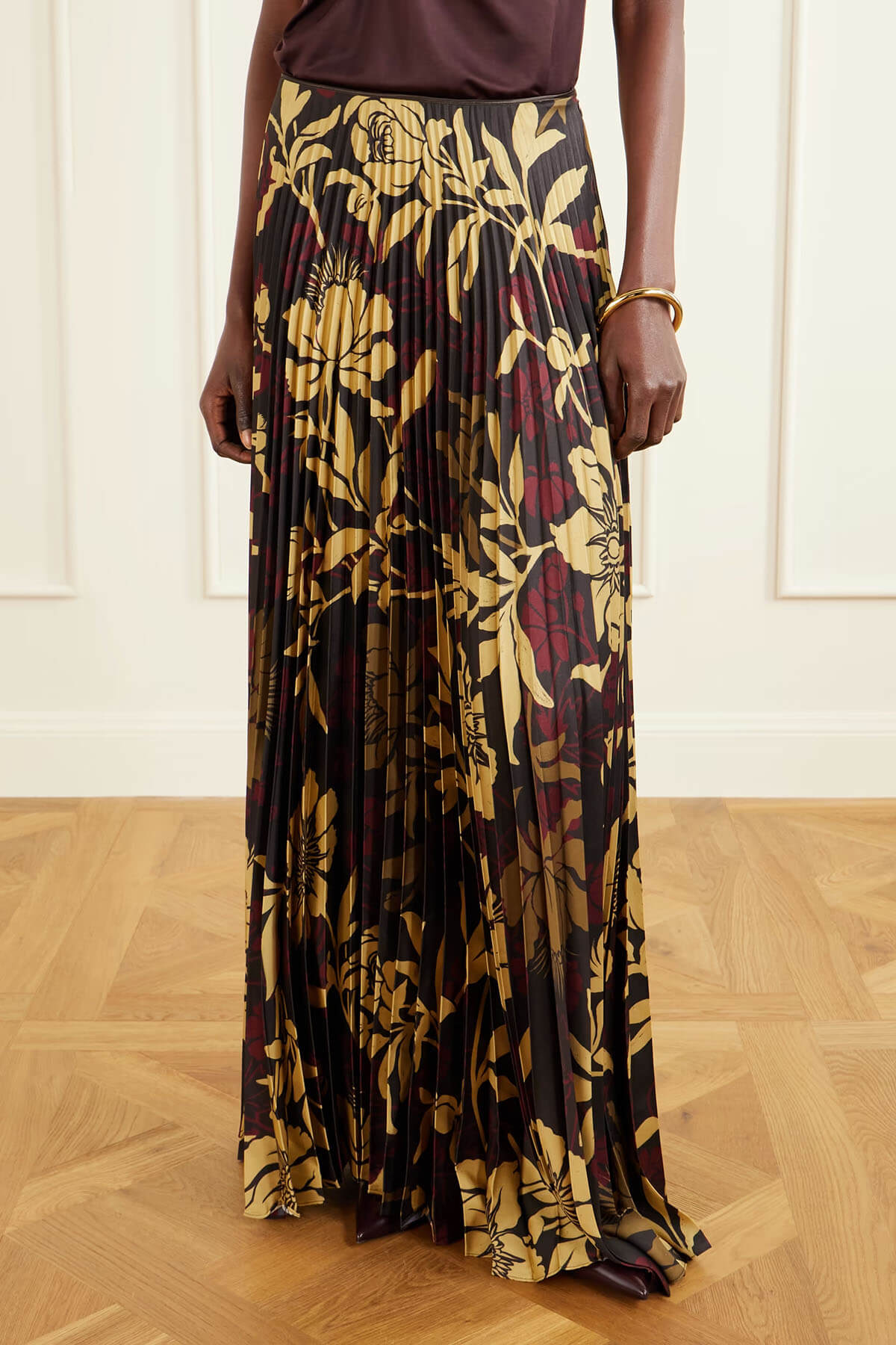 Elegant Satin Pleated Tank Top And Pleated Printed Twill Skirt Set