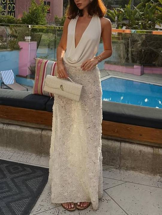 Flower Design Deep V-Neck Backless Maxi Dress