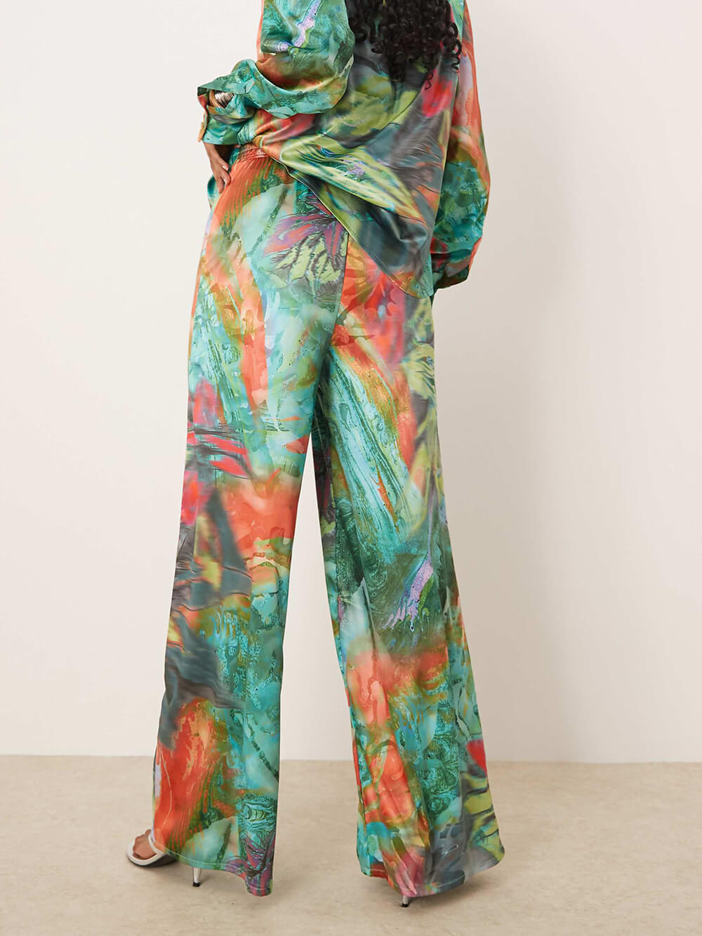 Unique Satin Oil Painting Print Elastic Waist Loose Wide-Leg Pants