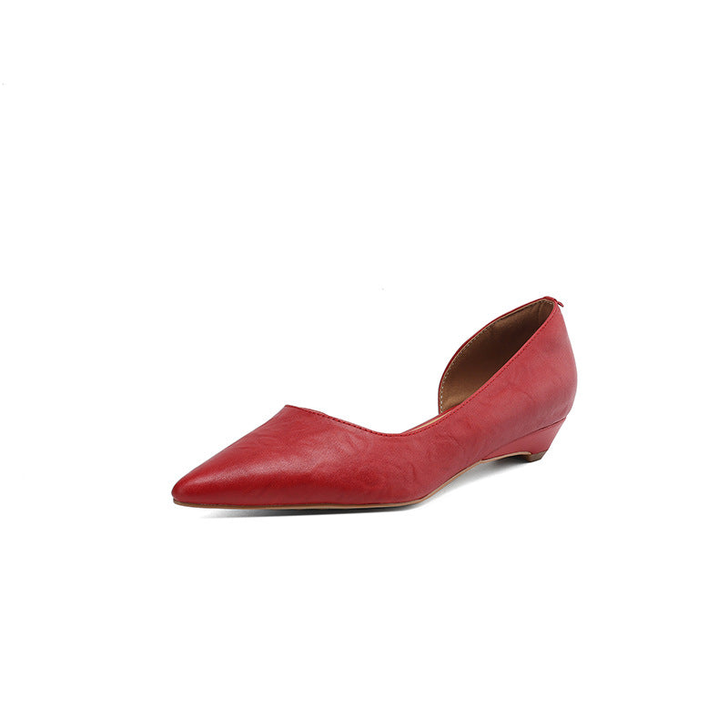 Korean version of temperament pointed head shallow mouth side empty single shoes women's 2025 spring and summer new comfortable cowhide one-pedal commuter women's shoes