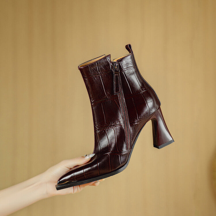 Metal pointed elegant thick heel short boots women's 2024 autumn and winter new fashion side zipper temperament high heel fashion boots size 40