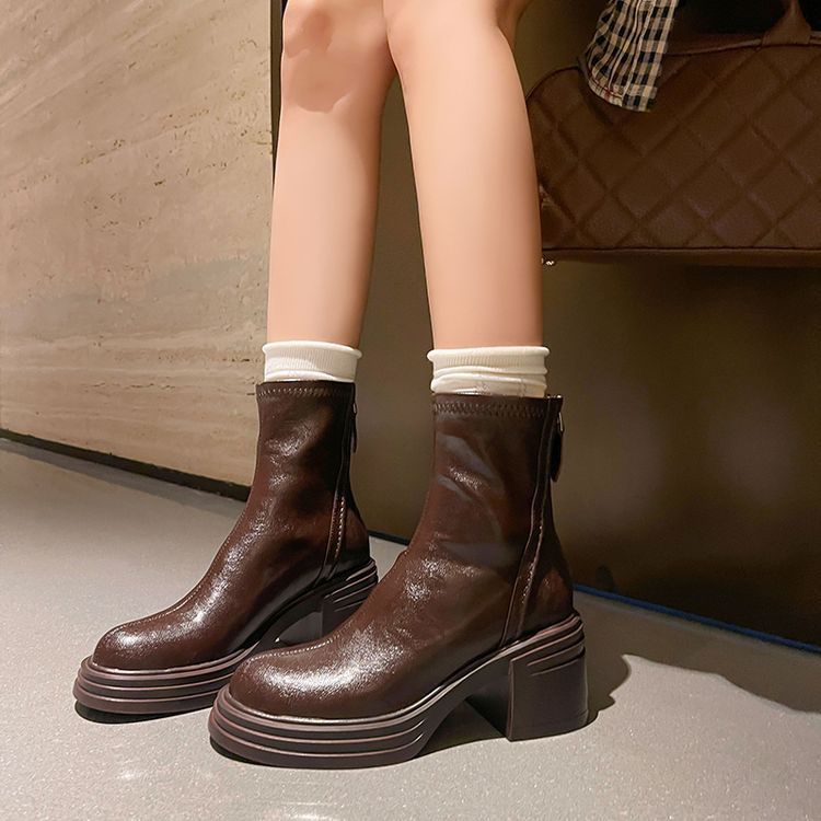 Small thick-soled versatile short boots women's 2025 autumn and winter new British round head rear zipper slim high-heeled elastic boots