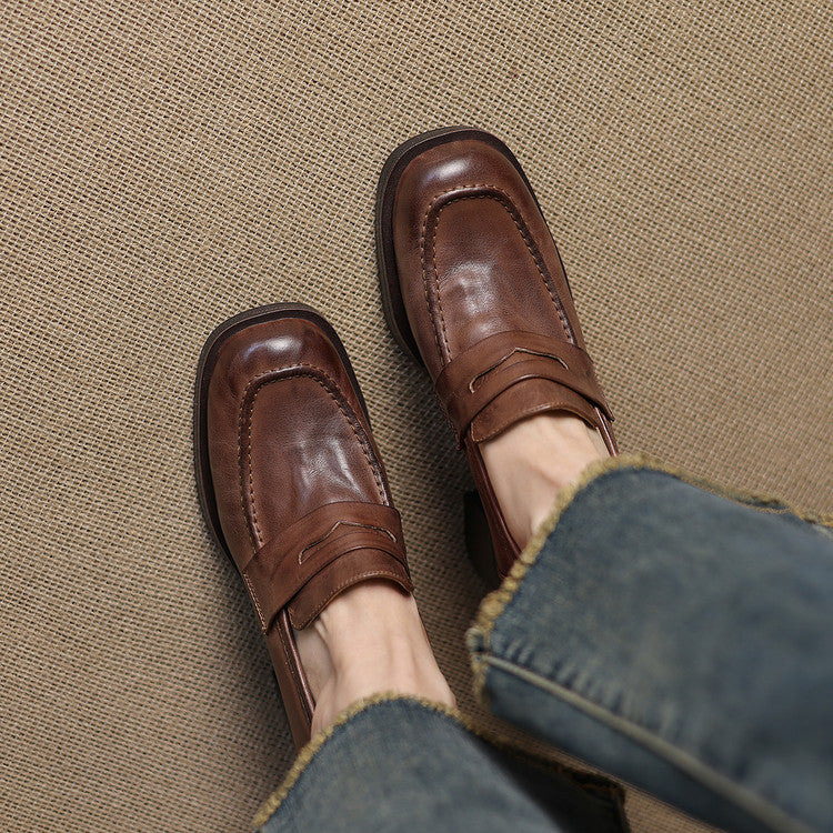 Retro full leather thick heel deep mouth casual loafers women's 2025 autumn new one-pedal high-heeled commuter shoes