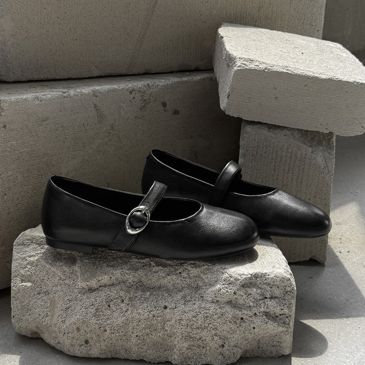 Sheepskin Mary Jane shallow mouth flat-soled single shoes women's autumn 2025 new well-behaved round head one-word buckle belt small leather shoes