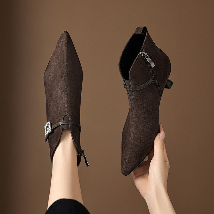 Retro sheep flip mid-heel and bare boots women's boots 2025 autumn and winter new pointed fashion rhinestone buckle thick heel large size short boots