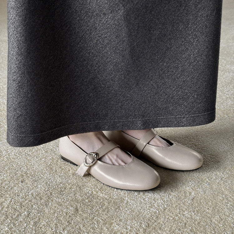 Sheepskin Mary Jane shallow mouth flat-soled single shoes women's autumn 2025 new well-behaved round head one-word buckle belt small leather shoes