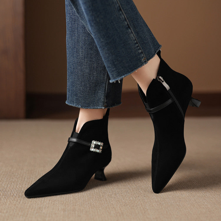 Retro sheep flip mid-heel and bare boots women's boots 2025 autumn and winter new pointed fashion rhinestone buckle thick heel large size short boots